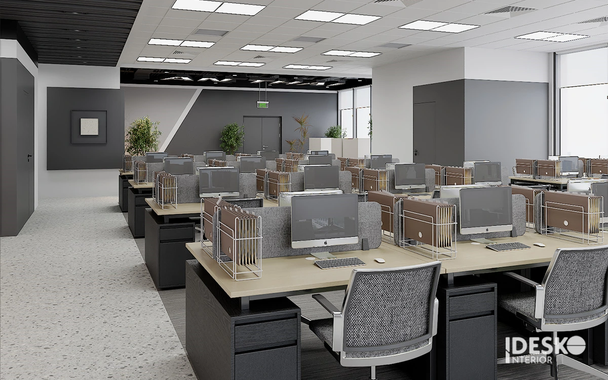 Không gian làm việc gọn gàng với cụm bàn đồng bộ, tông màu trung tính và lối đi rộng thoáng