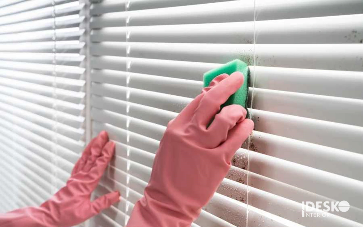 Hướng dẫn lau chùi, vệ sinh rèm văn phòng