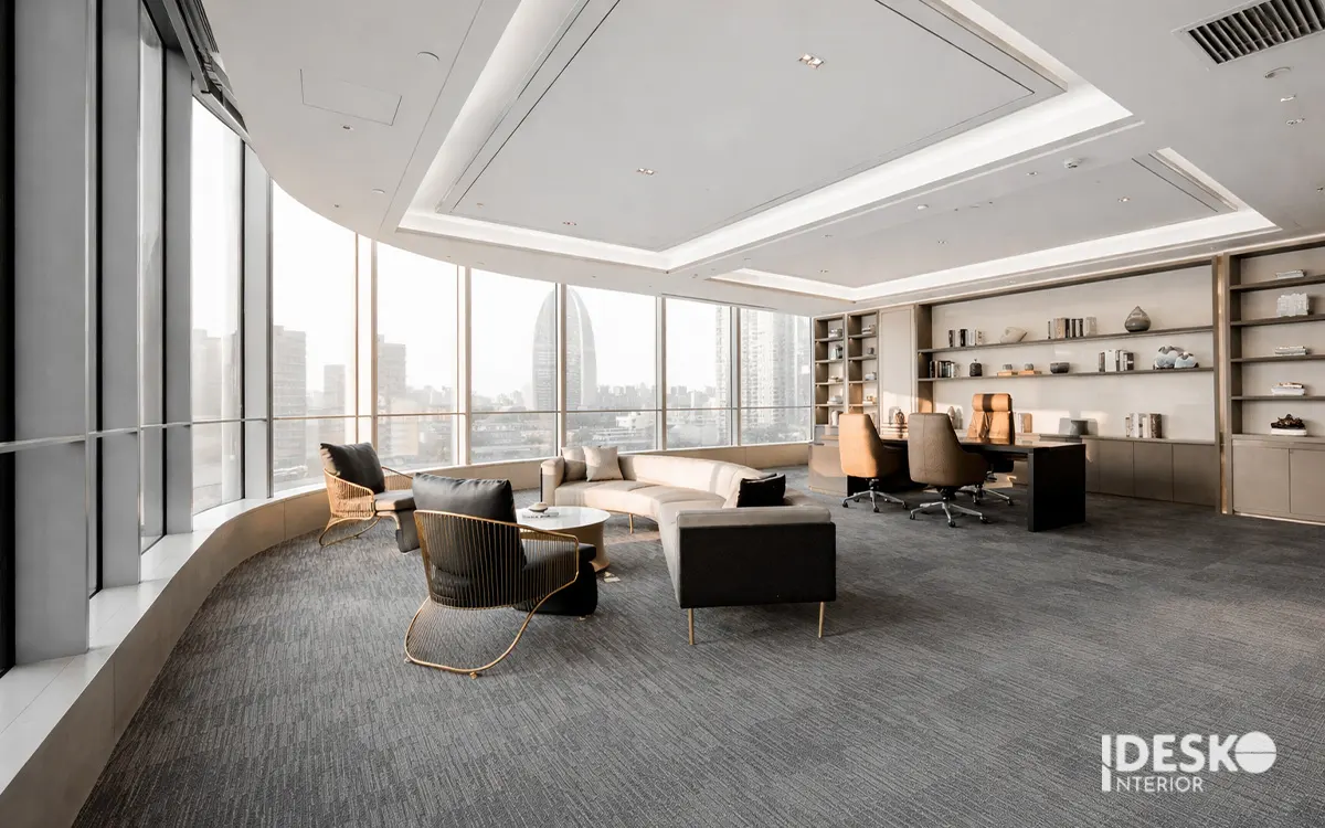 Thiết kế sang trọng với nội thất cao cấp, sử dụng vật liệu chất lượng cao