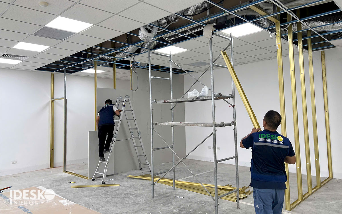Thi công phần thô và kết cấu văn phòng