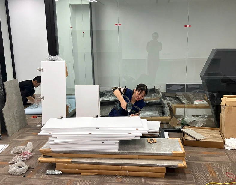 Tân trang và lắp đặt nội thất_Trang cải tạo văn phòng_3