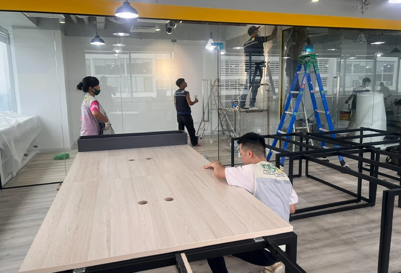 Tân trang và lắp đặt nội thất_Trang cải tạo văn phòng_Mobile