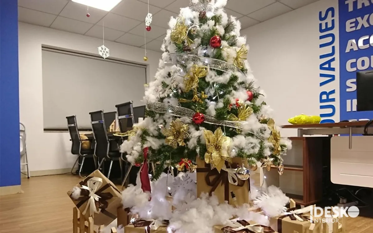 Ý tưởng trang trí Giáng sinh văn phòng 26