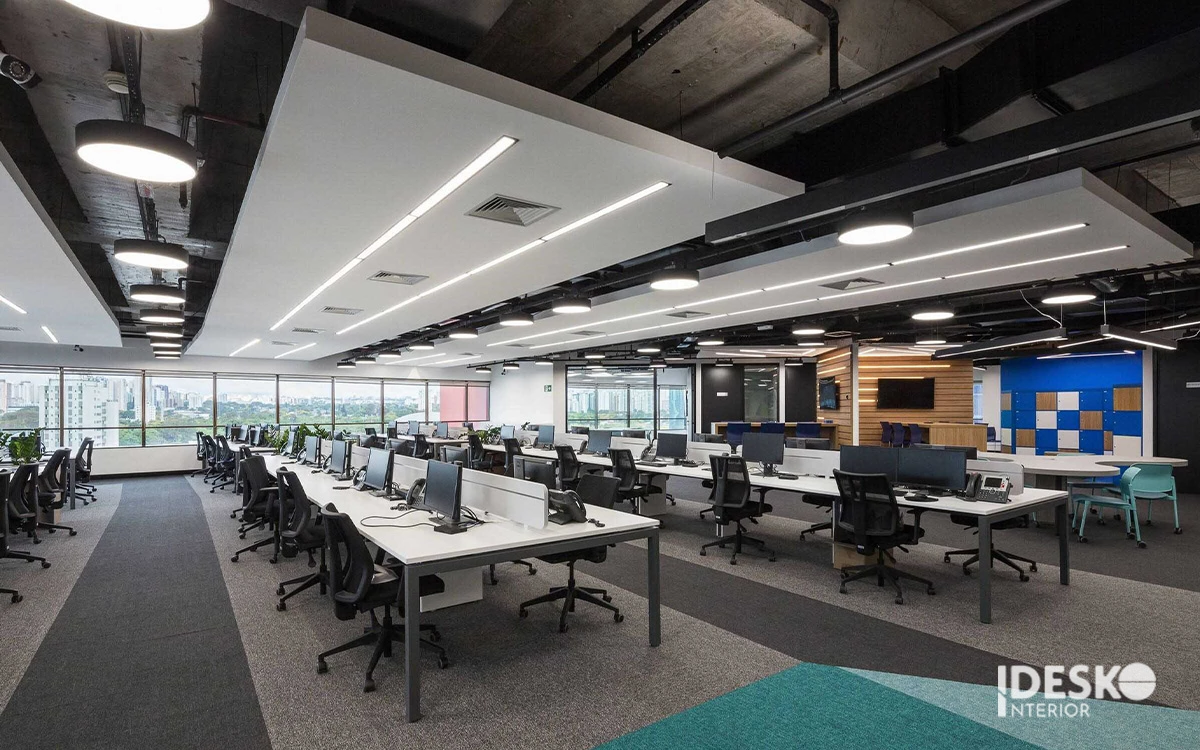 Thiết kế văn phòng hiện đại với không gian mở rộng rãi, bố trí workstation khoa học giúp tối ưu công năng và tăng hiệu quả làm việc