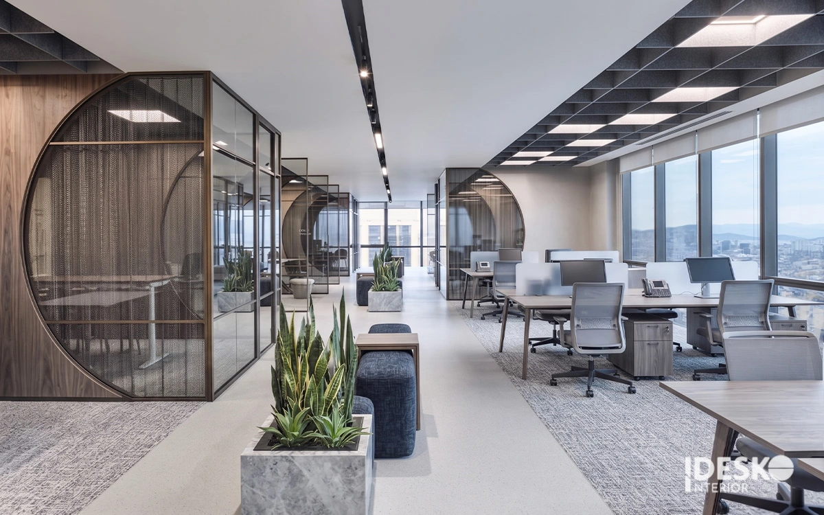 Thiết kế văn phòng mở tích hợp phone booth giúp nhân viên làm việc tập trung hơn