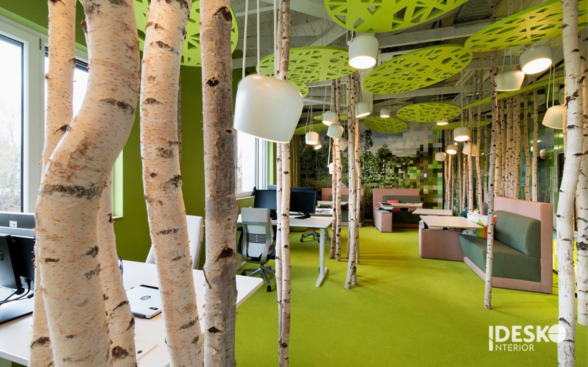 Không gian làm việc phong cách xanh với ý tưởng mô phỏng rừng cây, tạo cảm giác mới mẻ và giàu cảm hứng